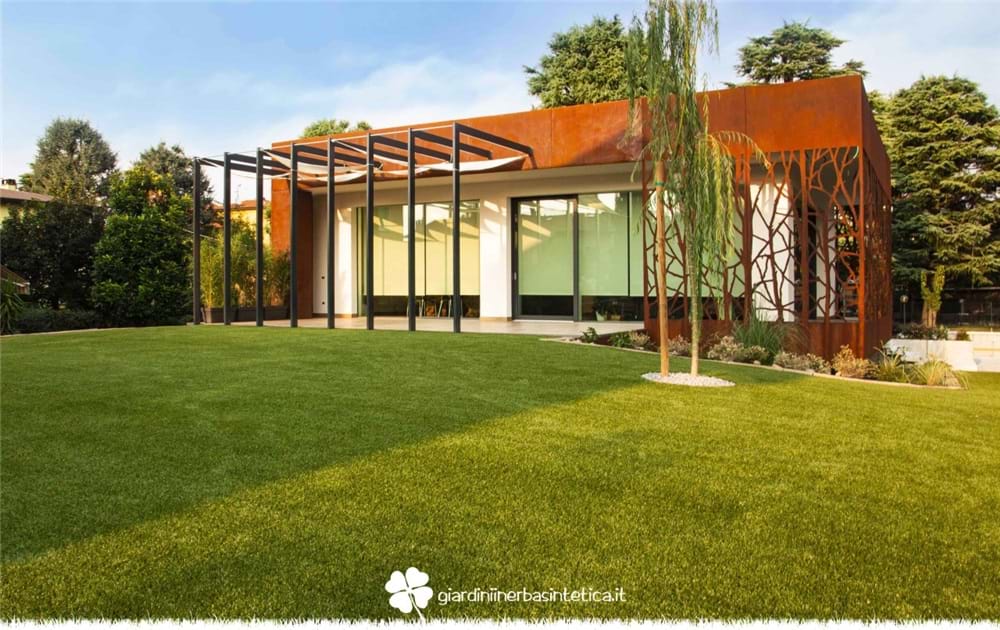 News Miglior prato sintetico: quale erba scegliere? 