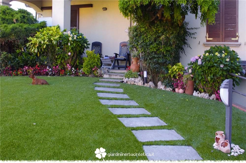 News Quanto dura un prato in erba sintetica?